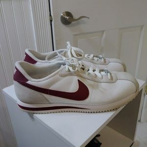 nike cortez white burgundy
